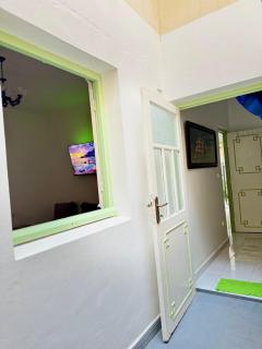 Local view and close to the sea - 2