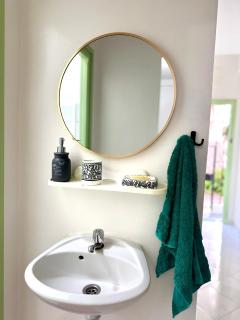 Local view and close to the sea - 6