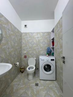 Luxury Seafront 2-Bedroom 2-Bathroom Apartment with Terrace Full Sea View Vollga Promenade - 9