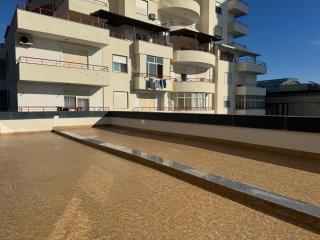 Luxury Seafront 2-Bedroom 2-Bathroom Apartment with Terrace Full Sea View Vollga Promenade - 6