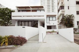 Luxury 2BR House with Ocean View in Castillogrande - 7