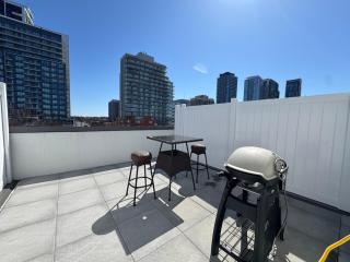 Brand New Chic Townhouse in Toronto close to Yonge - 2