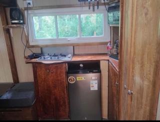 Cabaña pequeña en el Bosque - 1