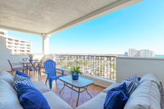 Coastal Getaway on Sandy Beach D502 Casa Blanca - 8