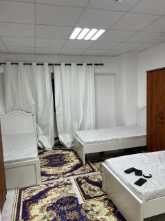 Master bedroom Altaawun Street - 3