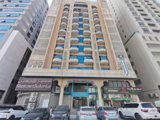 Master bedroom Altaawun Street - 1