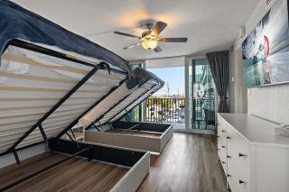 Beach, Gulf, and Bay Views plus 2 Balconies with Pool and Sleeps 6 - 8