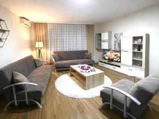 PrizrenStay Central Apartment - 0