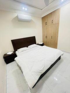 Lower canal height 2BHK appartment home comfort - 2