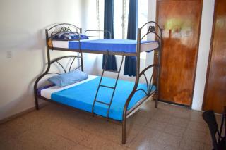 Volcano Hostal y Restaurante - 2