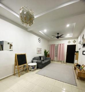 Teratak Nufal Homestay - 0