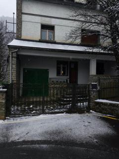 Piso en Escarrilla - 3 Habitaciones - 9