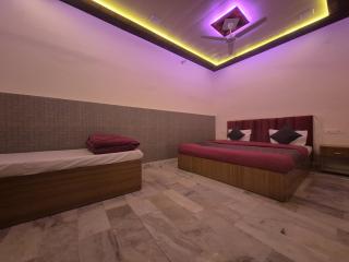 The Street homestay - 8