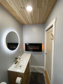 Cozy Cedar Nook - 3