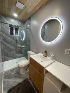 Cozy Cedar Nook - 9