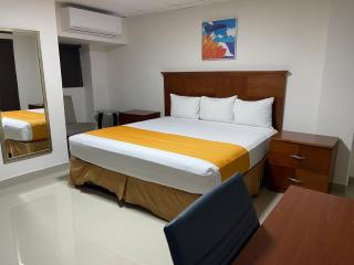 Hotel Frontera Baja - 9