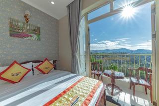 Khách Sạn Sunrise Đà Lạt - 1