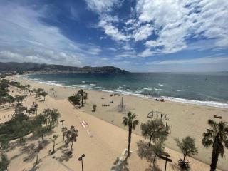 Hermoso apartamento de 3 habitaciones con aire acondicionado, aparcamiento y Wifi en Roses - ES-319-69 - 8