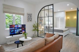 Apartment Traquil Lakeside - Near Westlake in Hanoi - 9