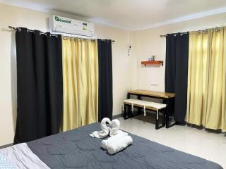 At the Als Place Candon 5 mins to the beach - 0