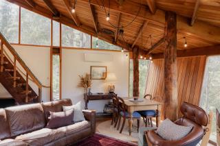 Wilderness Retreat 15mins to CBD, bath tub, forest views - 2