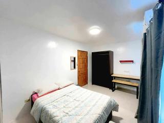 At the Als Place Candon 5 mins to the beach - 7