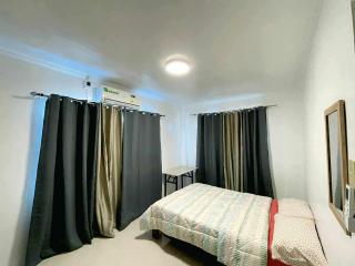 At the Als Place Candon 5 mins to the beach - 2