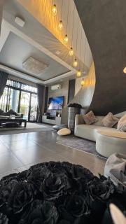 Luxury Villa in Siem Reap - 9