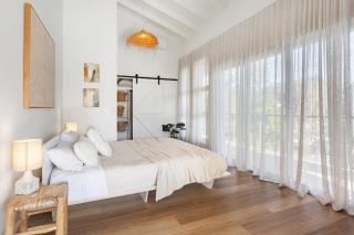 Currumbin Beach House - 120m to the beach - 2