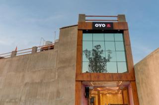 Super Hotel O Krishna guest house and restaurant - 4