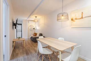 Two Bedrooms apartment next to place des arts Saint Denis - 4