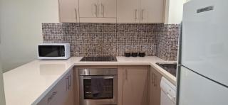 Tranquil Oasis Palm Cove - 3