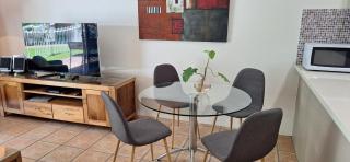 Tranquil Oasis Palm Cove - 4