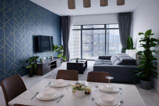 Eaton Residences By SKYRA - 3