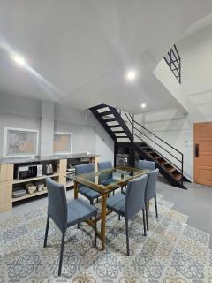 Bangkok Duplex Silom No 6 - 4