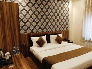 The Parmatma Hotel - 6