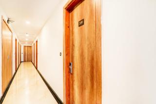 Super Townhouse The Nawab Hotel and Banquet - 6