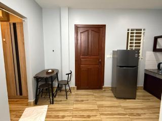 8848 Restaurant and Rooms - 3