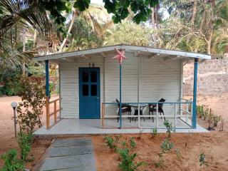 Hotel Moana Cottage Goa Near Sea Beach with Swimming pool -Free Wifi -Parking -Room Service -Best Hotel In Goa - 6