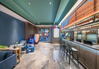 Manxin Hotel, Qianmen Street, Tiananmen Square, Beijing - 8