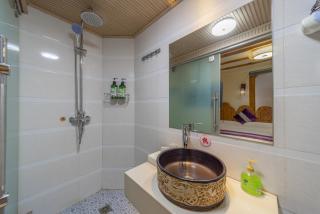 Travel & Rest Inn - 7