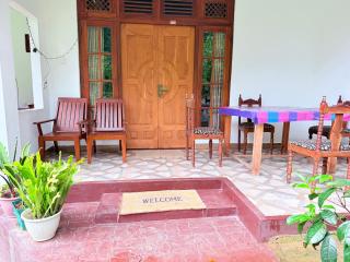 Hike & Stay Ella - 5