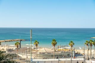 Yarkon Sea-front Escape with Parking - 7