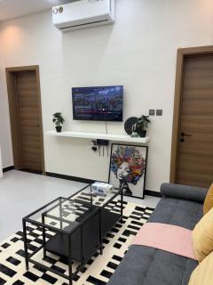 Modern Furnished Studio in Al Rawdah - 0