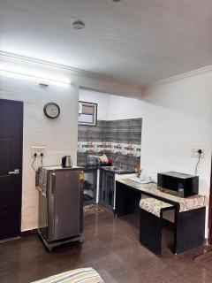 Richmond Suites - Stay Like Home Service Apartment - Richmond Town - 3