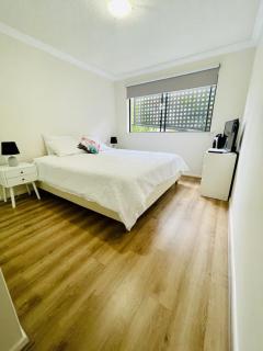 West End Apartment Spacious 2Bed, 2Bath Apartment with Secure Parking - 6