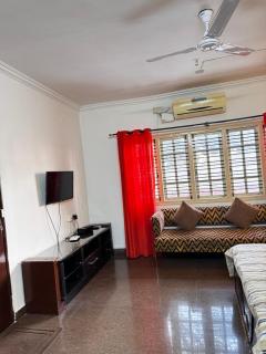 Stay like home service apartment Richmond Town - 3