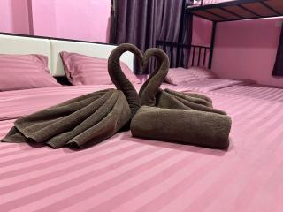 บ้านปรินรดา poolvilla สัตหีบ - 2