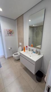 Midrand Waterfall Ellipse Luxury 1 Bed Apartment - 8