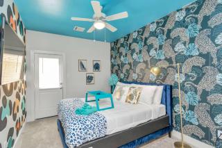 Stylish Prolific Gem - Great 4 Groups & Creators - 4